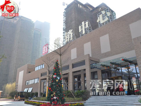 三口之家一年盈余18万 60万内在深圳买哪样房