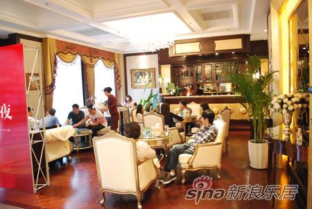 温馨之夜"暨2012万达公馆客户专场答谢晚宴于大连欧兰特俱乐部温情