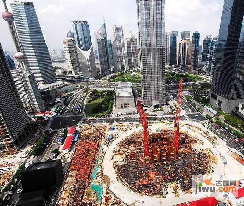 上海中心大厦实景图图片