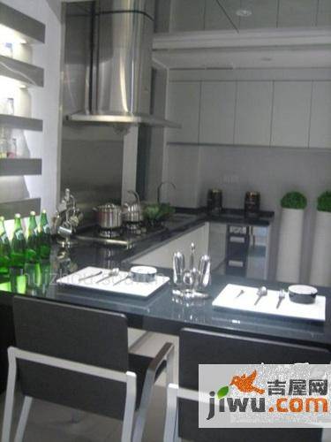 中建彩虹城样板间图片