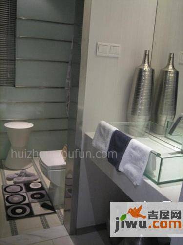 中建彩虹城样板间图片