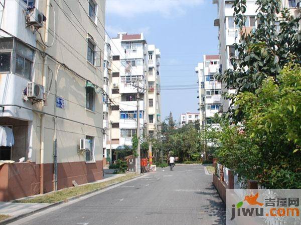 泰山天然居实景图图片