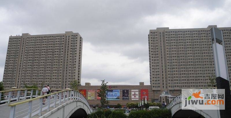 宝龙城市广场实景图图片
