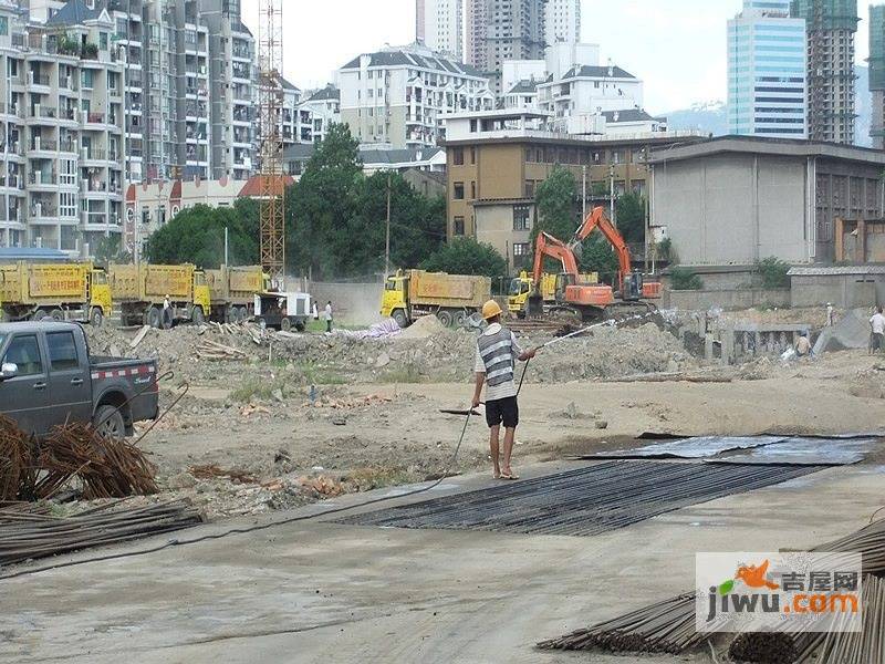 群升白马郡实景图图片